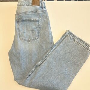 American Eagle Mom Jeans